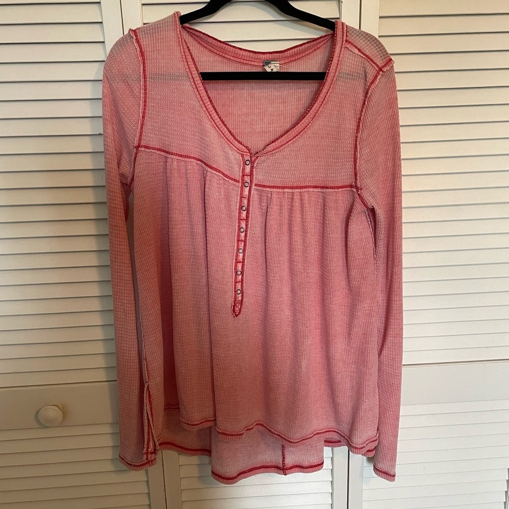 Free People/We the Free pink long sleeve